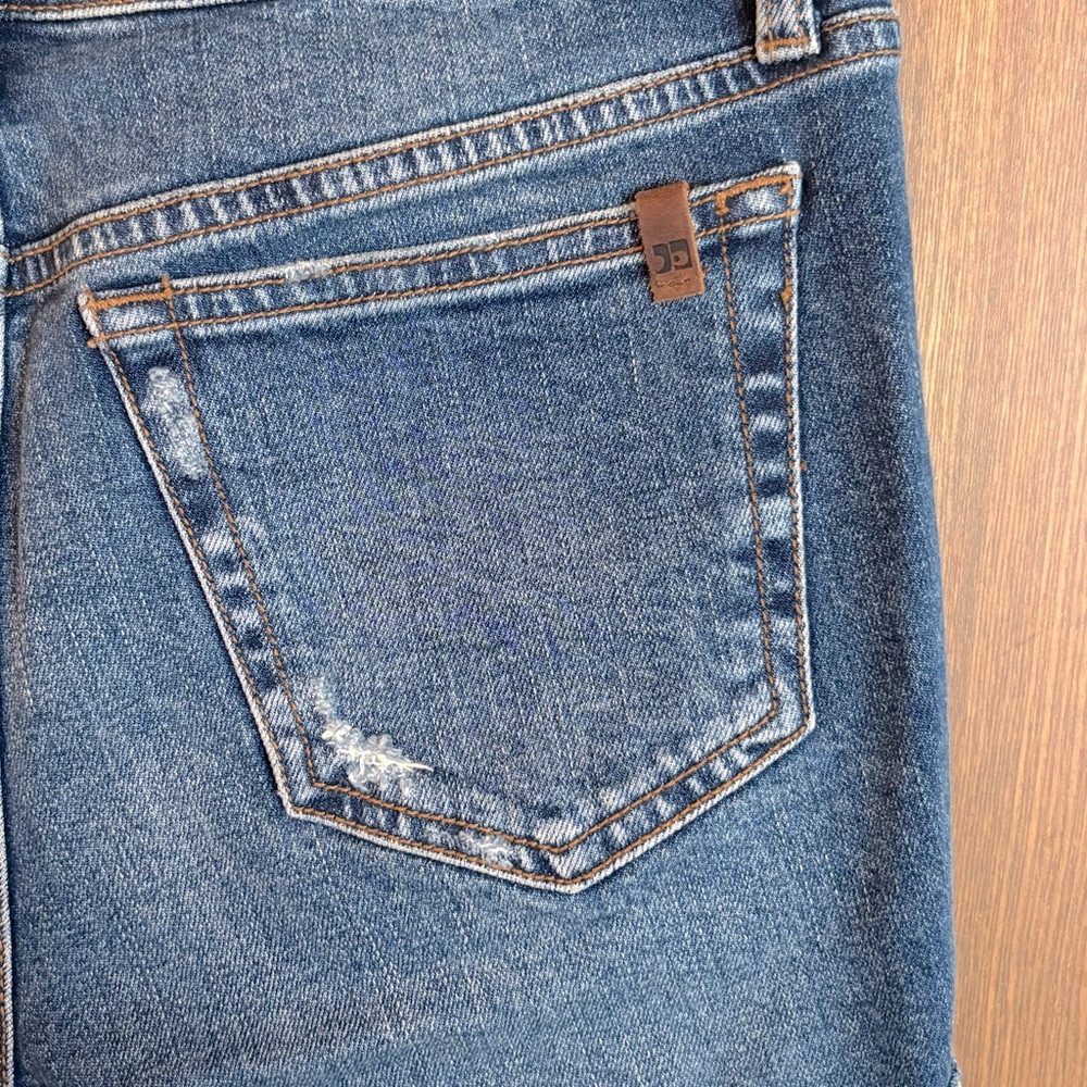 Joe’s Jeans Denim Shorts - Picture 5 of 5